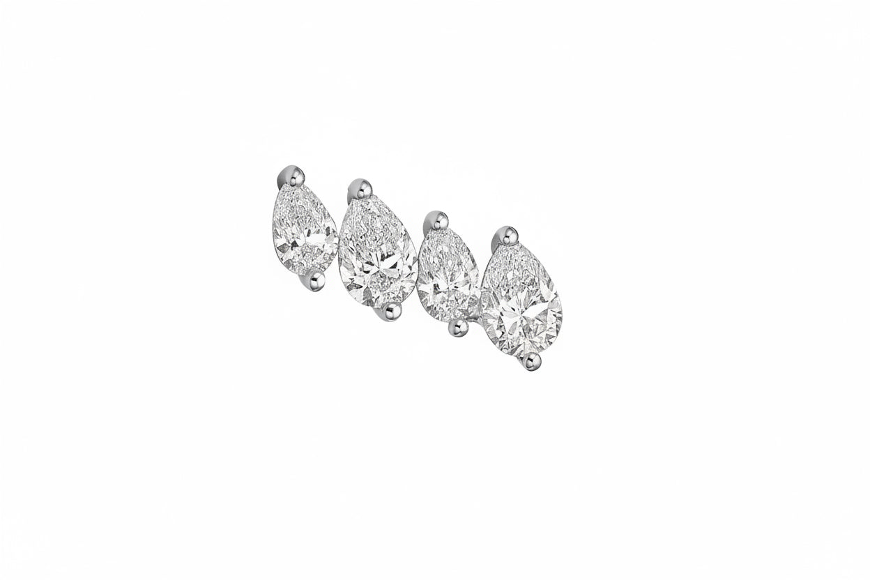 PEAR SHAPE DIAMOND CLIMBER