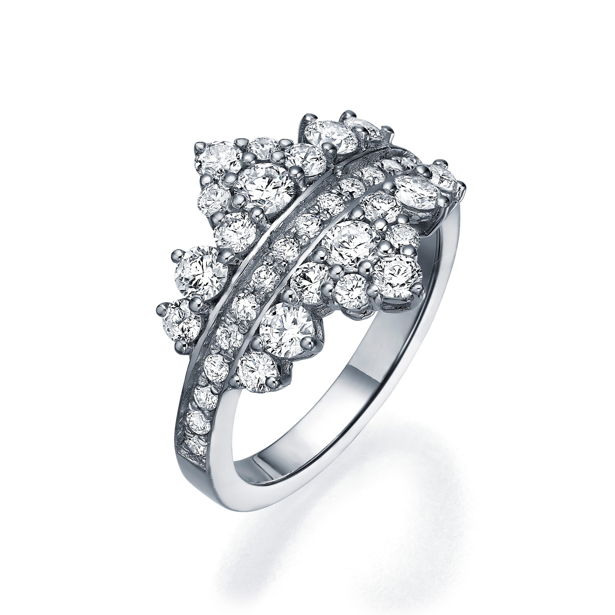 QUEEN DIAMOND RING