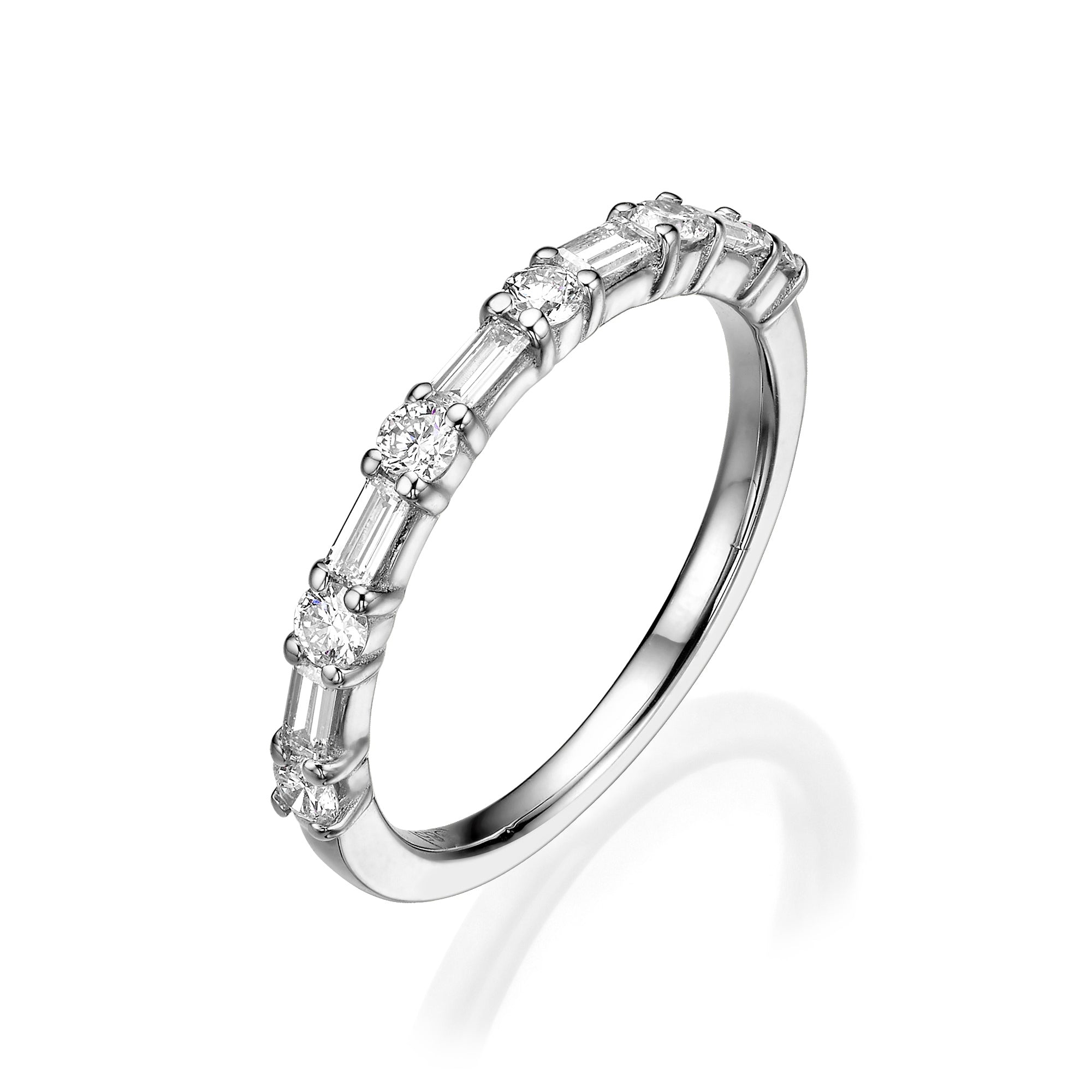 BAGUETTE AND ROUND DIAMOND RING