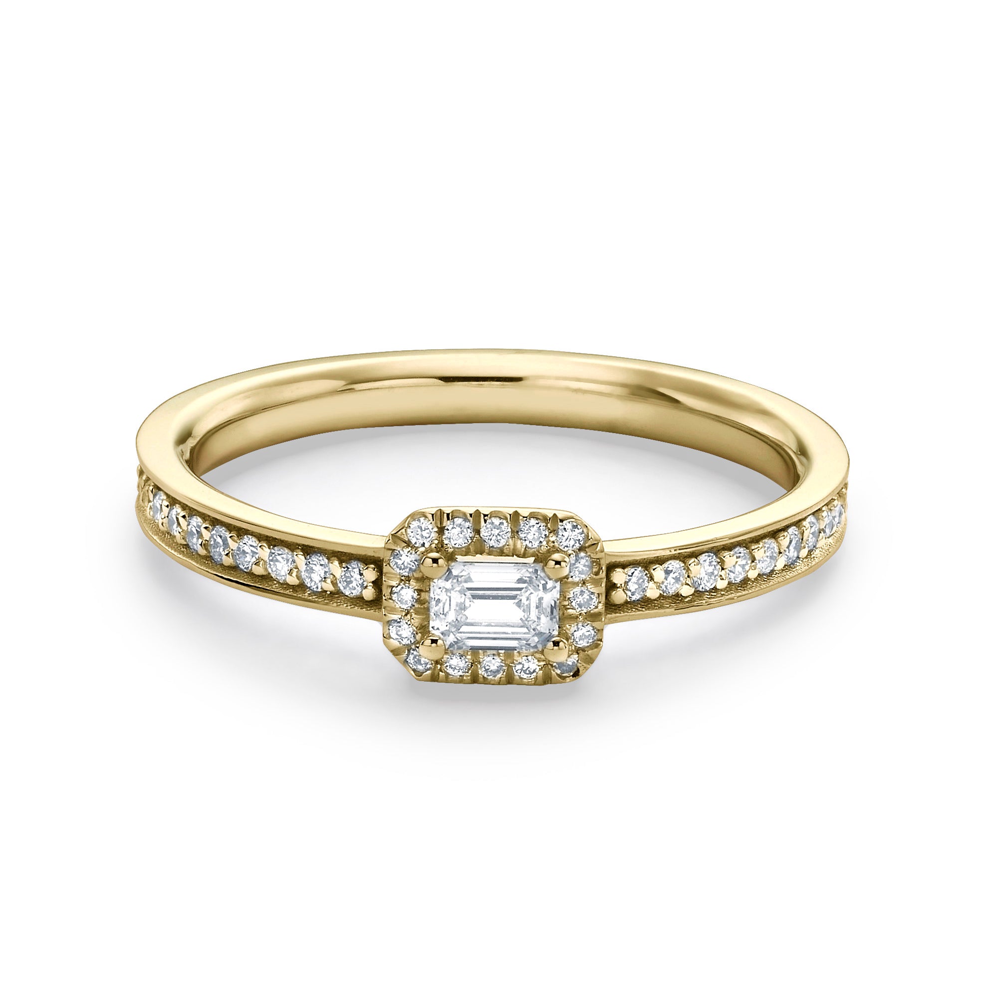 EMERALD DIAMOND PAVE RING